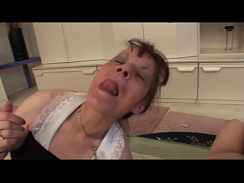❤️ Dos abuelas y un abuelo hacen un trío ☑ Video de porno en es.villagesexvideos.ru ❌️❤️❤️❤️❤️❤️❤️❤️